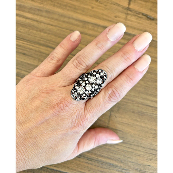 Paparazzi Accessories Ring LOT of 24 Assorted Styles Stretch Rings Wholesale Lot - Picture 2 of 16